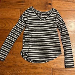 American Eagle Soft & Sexy Long Sleeve